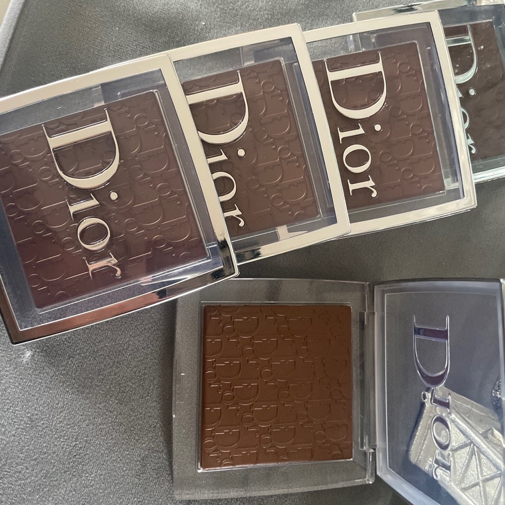 Dior backstage powder